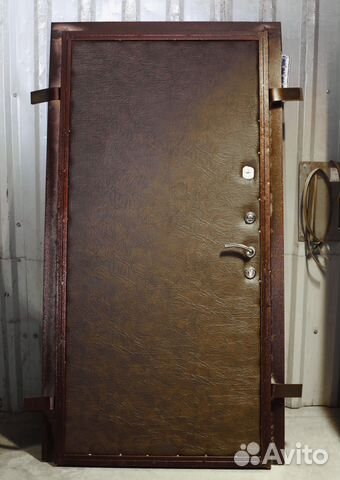 Стальная дверь с винилискожей в Волоколамске