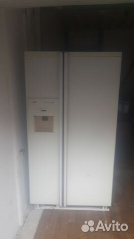 Продаю большой холодильник Bosch б/у в
