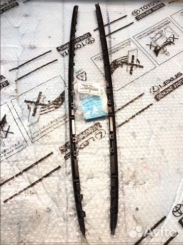 Toyota Land Cruiser Prado 150 молдинг лобового бок