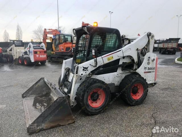 Аренда мини-погрузчика s770 bobcat (Бобкет) Бобкэт Аренда мини-погрузчика s770 bobcat (Бобкет) Бобкэт