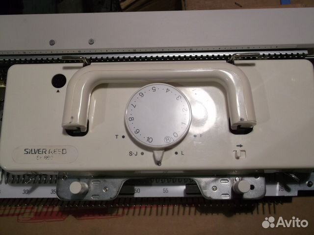 Вязальная машина 4-го класса Сильвер Рид ск-860 Вязальная машина 4-го класса Сильвер Рид ск-860