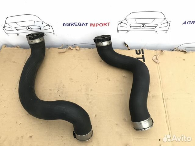 Патрубок интеркуллера Mercedes C w204 E w212 Патрубок интеркуллера Mercedes C w204 E w212