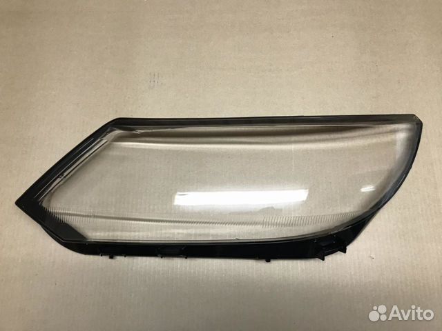 Новые стекла фар Volkswagen Tiguan 2012-2016