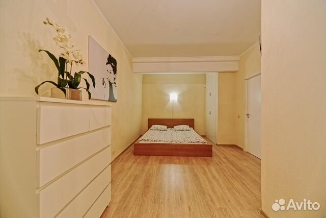 2-к квартира, 65 м², 2/4 эт.