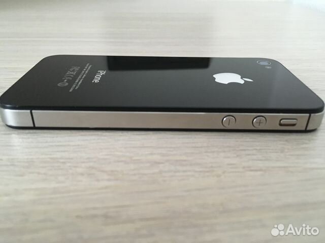 iPhone 4S 32Gb черный