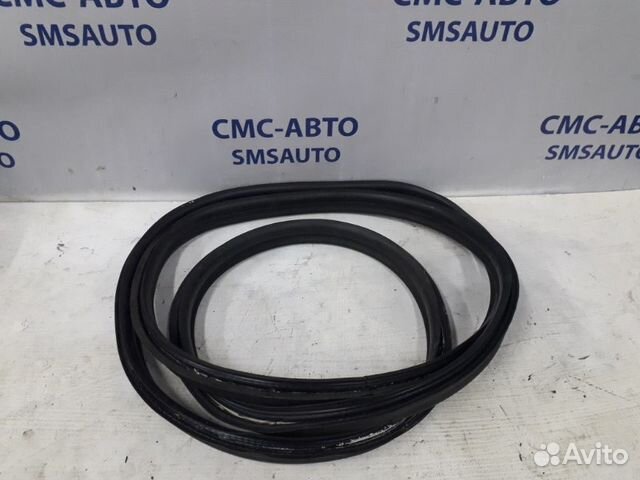 Уплотнитель крышки багажника Mercedes Ml W164 3.5 Уплотнитель крышки багажника Mercedes Ml W164 3.5
