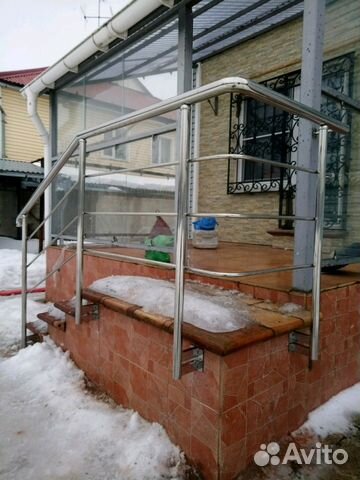 Поручни, перила, пандусы, ограждения