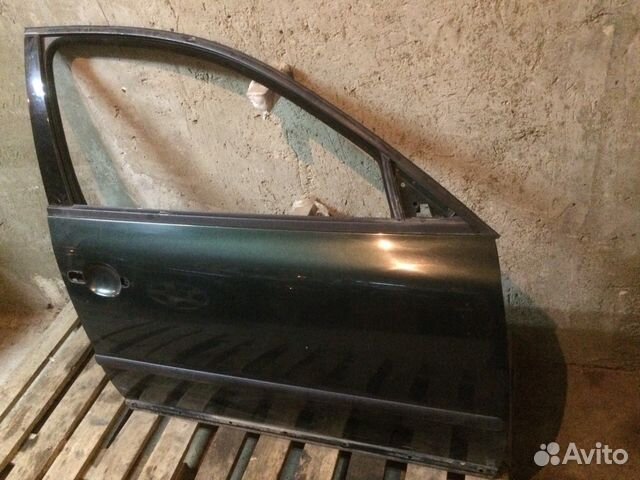 Дверь передняя правая VW Passat B5 3B4831052BE
