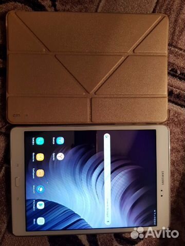 SAMSUNG Galaxy Tab A SM-T555