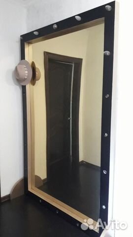 Зеркало с лампами Зеркало с лампами