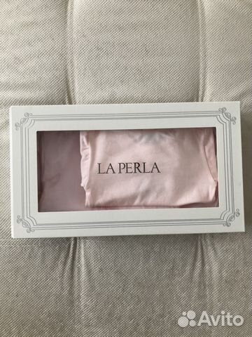 Новый комплект детской одежды La Perla Новый комплект детской одежды La Perla