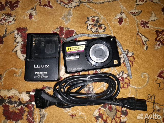 Panasonic lumix F3 black