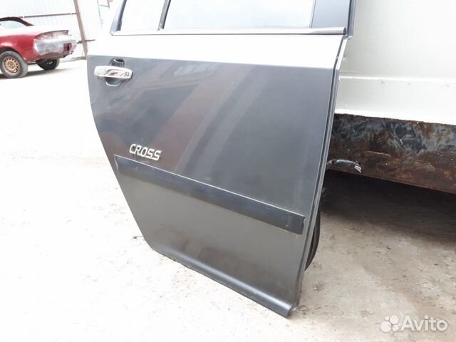 Geely MK Cross - дверь задняя правая Geely MK Cross - дверь задняя правая