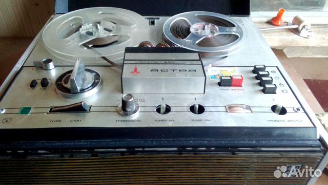 Катушечный магнитофон