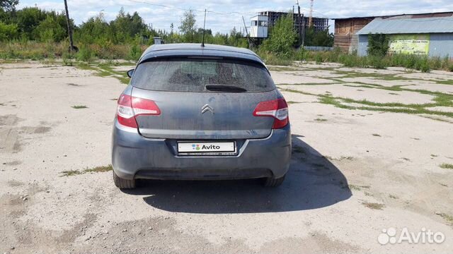 Citroen C4 1.6 МТ, 2011, битый, 104 000 км