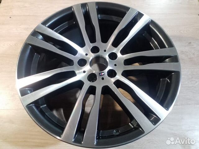 BMW X5 F15 колесный диск r20