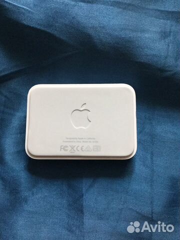 Док-станция iPhone 5/5s/SE оригинальная Док-станция iPhone 5/5s/SE оригинальная