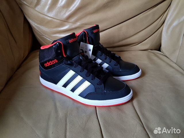 Кроссовки Adidas новые завышенные 36 и 37 р Кроссовки Adidas новые завышенные 36 и 37 р