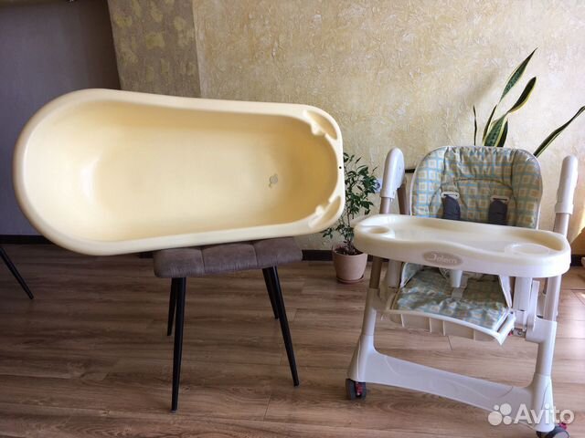 Детский стульчик для кормления Детский стульчик для кормления
