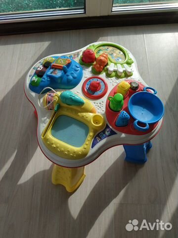 Развивающий стол chicco Развивающий стол chicco