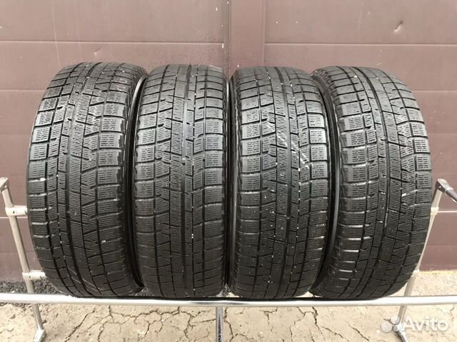 Шины бу зимние 205 55 17 Yokohama IG50