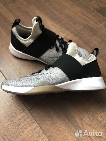 Кроссовки Nike zoom новые