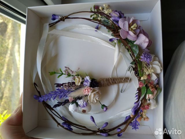 Венок и бутоньерка