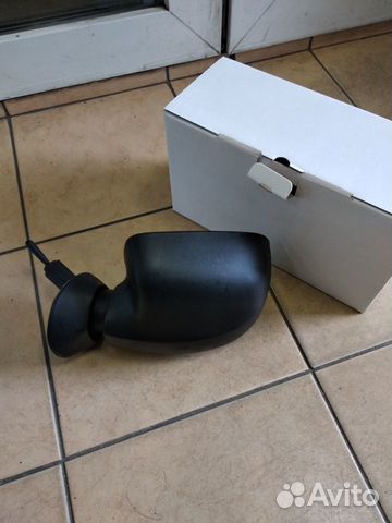 Зеркало (литой корпус) Рено Логан, Сандеро Дастер