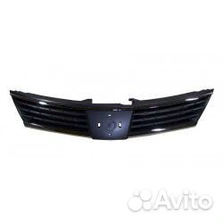 Nissan Tiida 2008 решетка радиатора