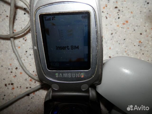 Телефон SAMSUNG раскладушка Телефон SAMSUNG раскладушка