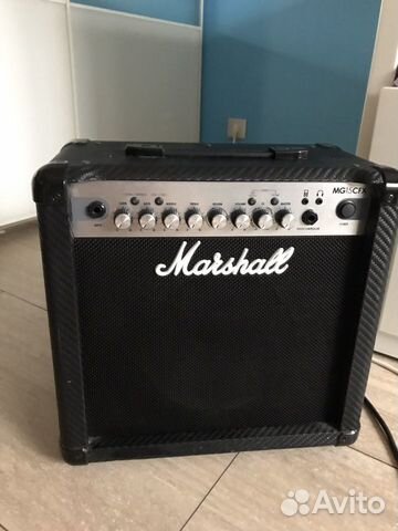 Комбоусилитель Marshall MG15CFX