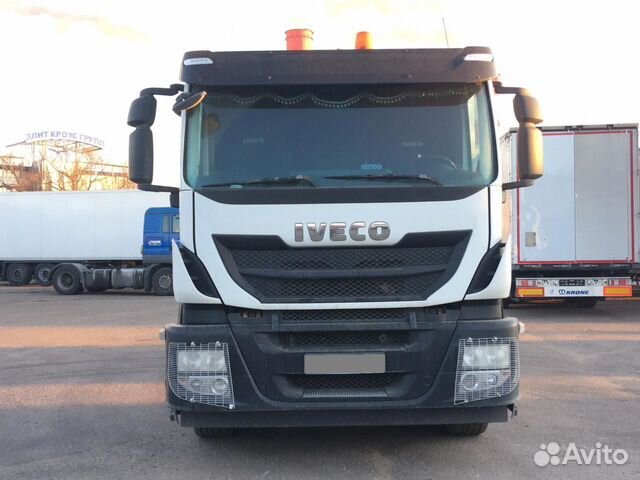 Тягач Iveco