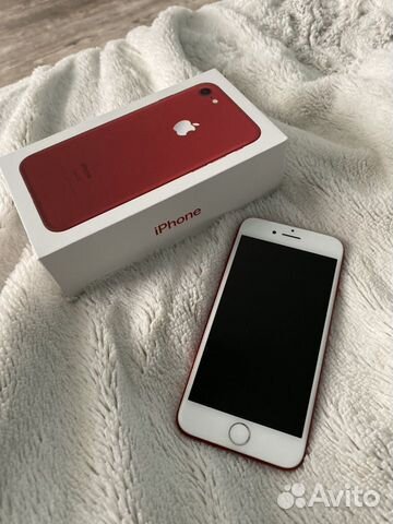 Телефон iPhone 7 Red 128GB