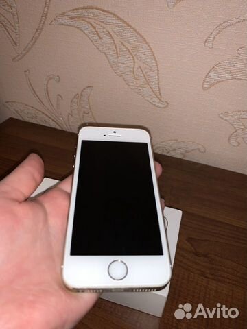 iPhone 5s gold 16гб