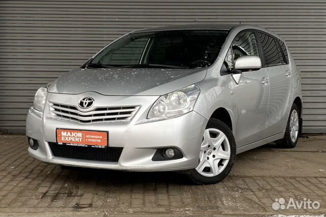 Toyota Verso 1.8 CVT, 2011, 126 492 км