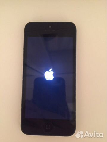 Телефон iPhone 5