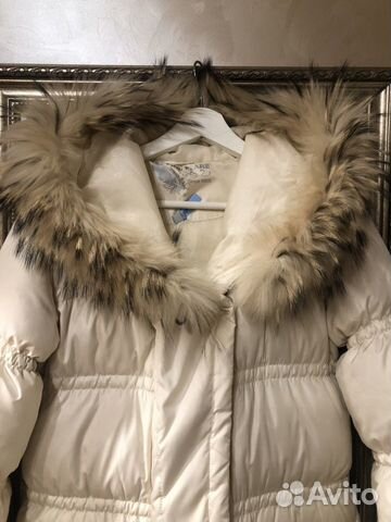 Пуховик женский 42 размера Пуховик женский 42 размера