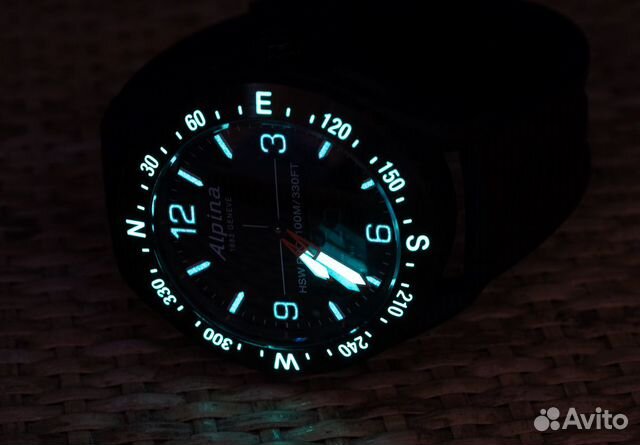 Alpina AlpinerX SmartWatch швейцарские часы