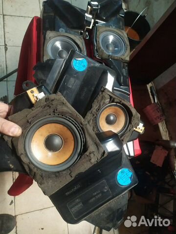 Динамик передней двери и зад левый правый BMW E39 Динамик передней двери и зад левый правый BMW E39