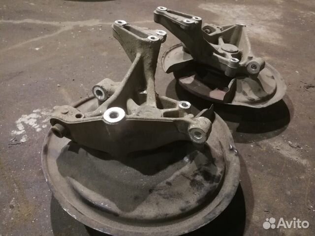 Passat B7 B6 CC Jetta кулак задний левый правый Passat B7 B6 CC Jetta кулак задний левый правый