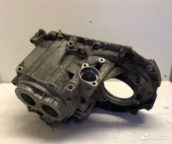 Корпус коробки передач Renault Laguna 2 1.8i Корпус коробки передач Renault Laguna 2 1.8i