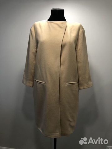 Пальто бежевое Belucci Пальто бежевое Belucci