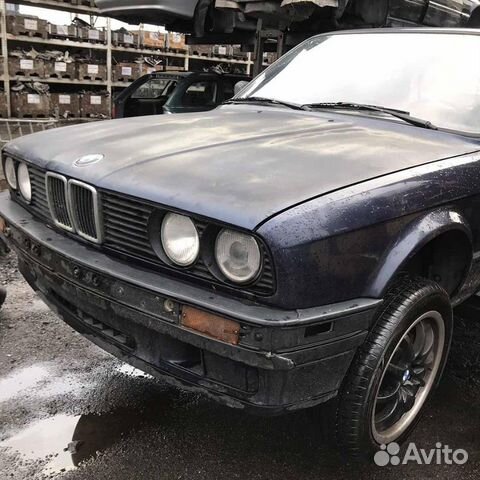 На разбор бмв 3 е30 1990г