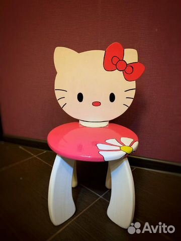Новый стульчик Hello Kitty Новый стульчик Hello Kitty