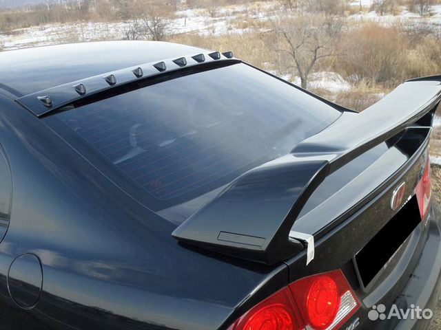 Козырек на заднее стекло 9 зубьев Honda Civic 4D