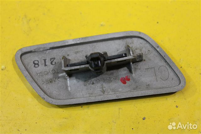 Крышка форсунки омывателя фар передняя левая Крышка форсунки омывателя фар передняя левая