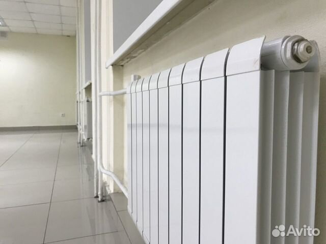 Помещение под магазин, офис