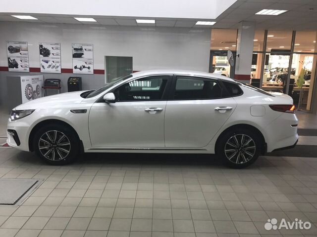 KIA Optima 2.0 AT, 2020