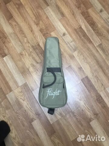 Укулеле с чехлом Укулеле с чехлом