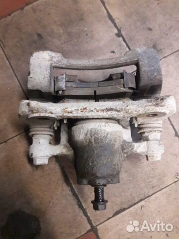 Суппорт задний правый Hyundai ix 35 2011